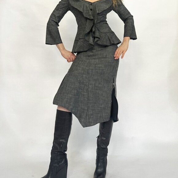 ISABEL DE PEDRO GREY TWO PIECE SKIRT SUIT SET - Picture 10 of 11